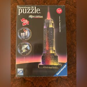 Ravensburger Night Edition 3D Puzzle - Empire State Building